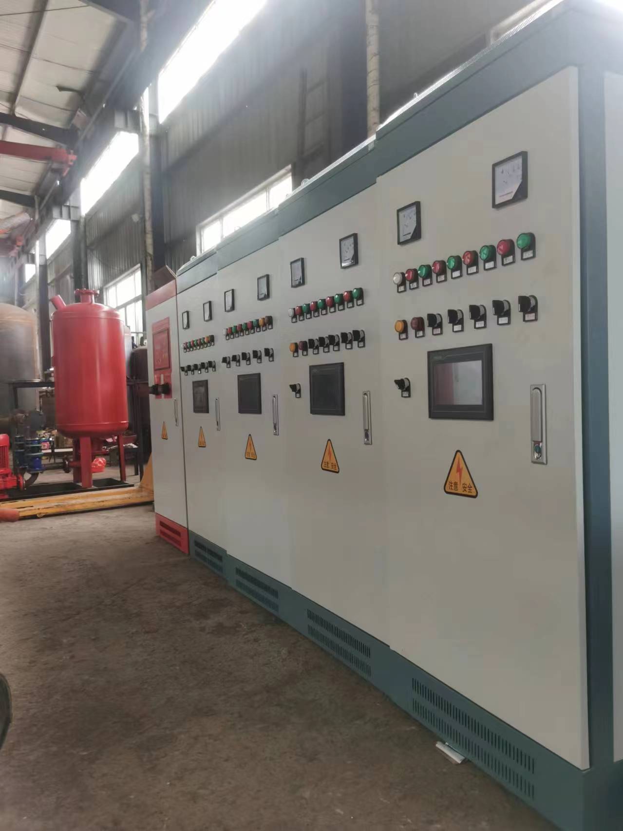 變頻控制柜廠(chǎng)家，國(guó)產(chǎn)變頻控制柜，ABB變頻控制柜